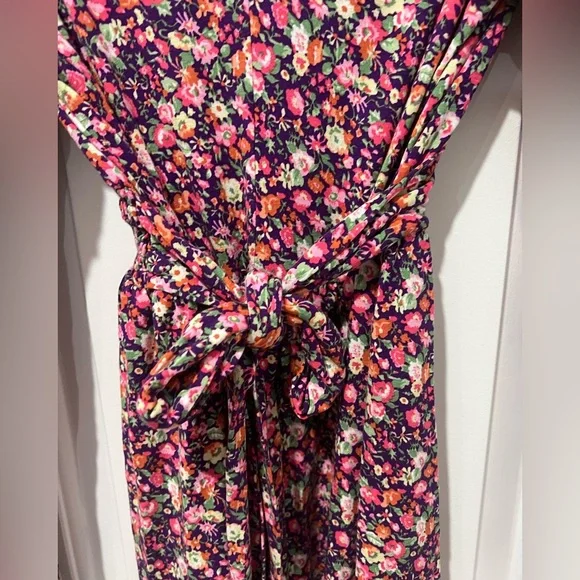 Floral Long Sleeve Dress - Picture 6 of 6